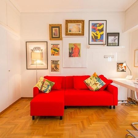 A Cozy Apt In Kolonaki Of Athens Luaran gambar