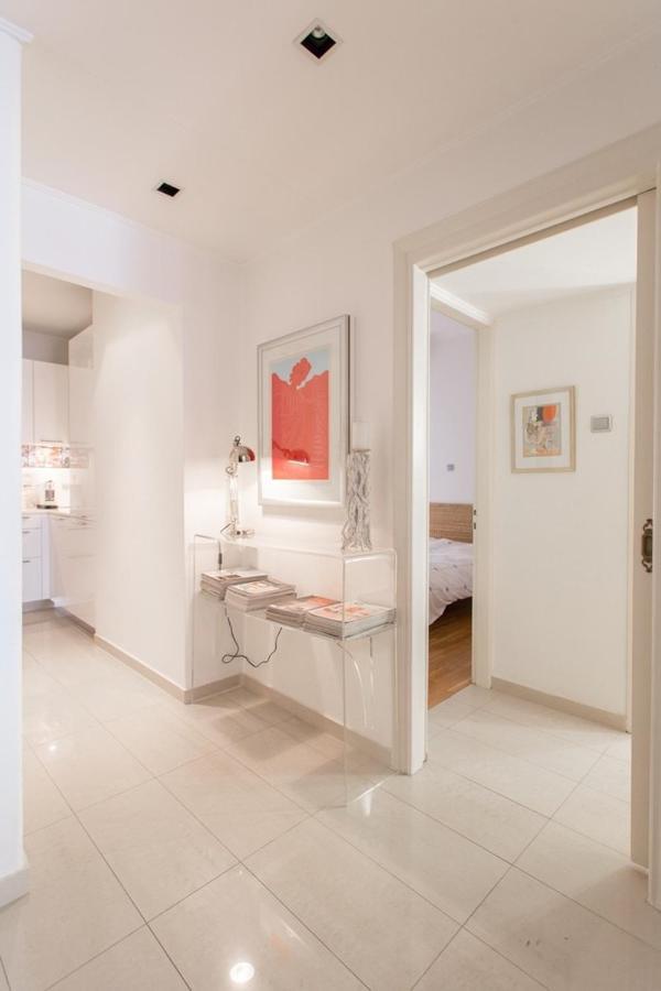 A Cozy Apt In Kolonaki Of Athens Luaran gambar